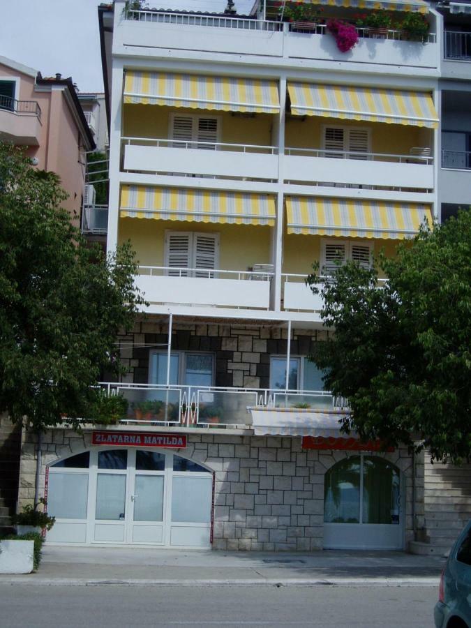 Apartments And Rooms Niksa Podgora Exteriér fotografie